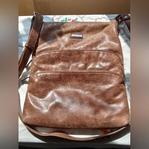 Danier Messenger Crossbody Leather Purse